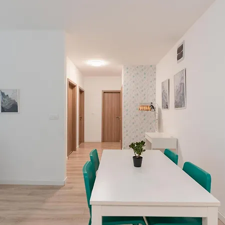 Delux Akacfa With 3 Bedroom Daire Budapeşte