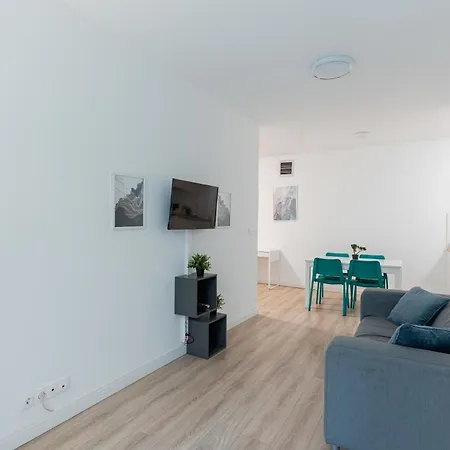 Daire Delux Akacfa With 3 Bedroom Budapeşte