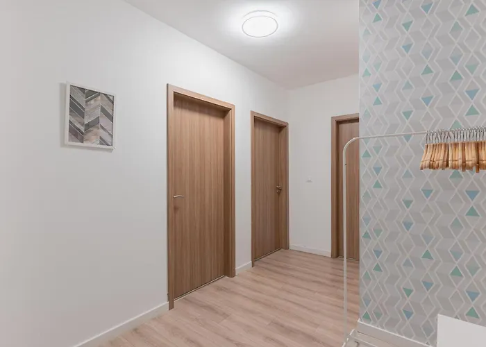 Διαμέρισμα Delux Akacfa With 3 Bedroom
