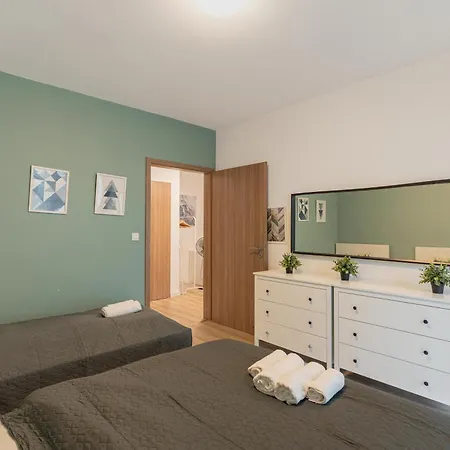 Delux Akácfa With 3 Bedroom